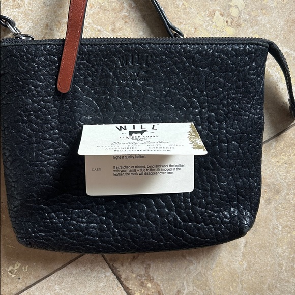 Will Leather Goods Pebbled Leather Crossbody Bag Like NEW! - Picture 3 of 11